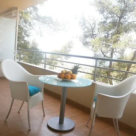 Sunset Apartment *